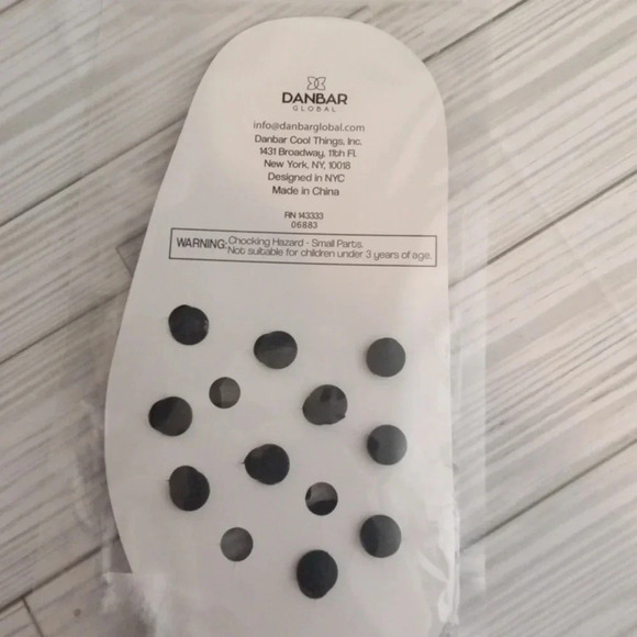 Danbar clog charms 10 piece never used - Picture 3 of 4